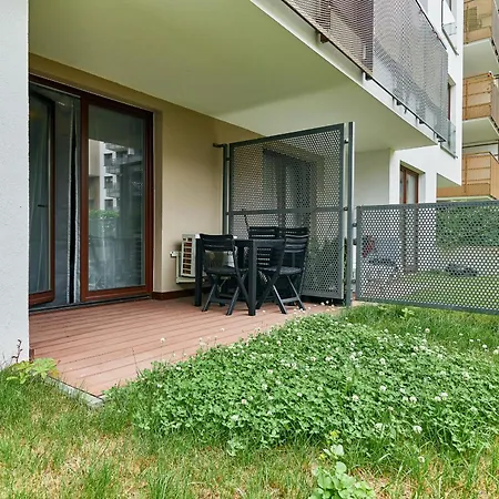 Swistackiego With Free Garage By Renters Wrocław